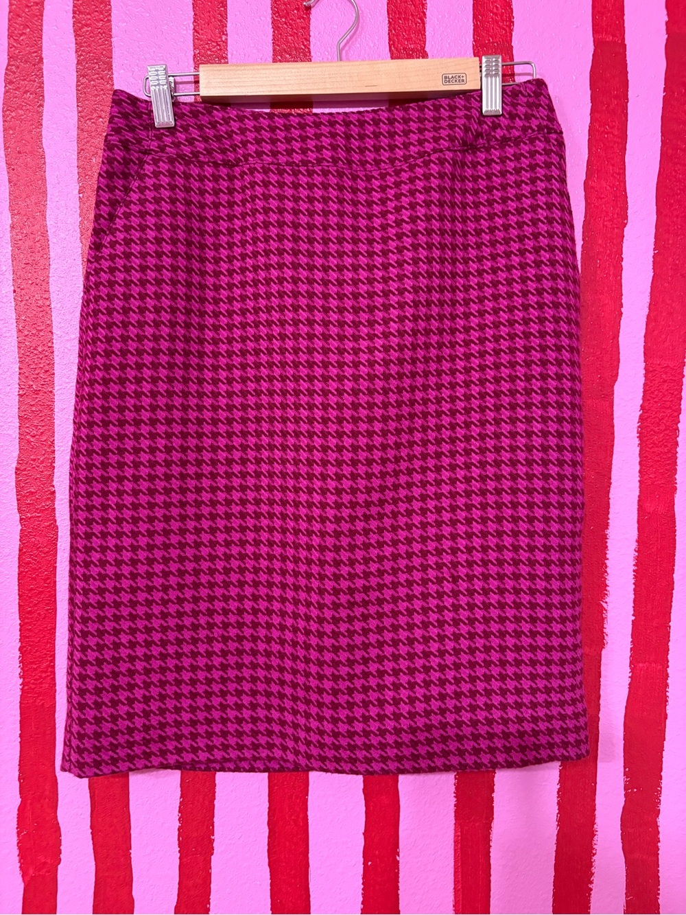 Merona Magenta Houndstooth Pencil Skirt
